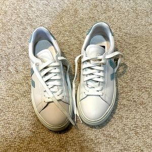 COPY - Veja Sneakers white leather with slate trim. Euro 39